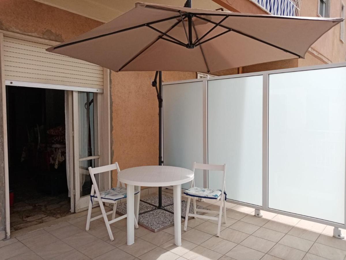 Casa Vacanza! A 50M Dal Mare! Bordighera Exterior photo